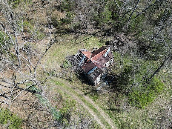 3rd image of 272 County Road 6720