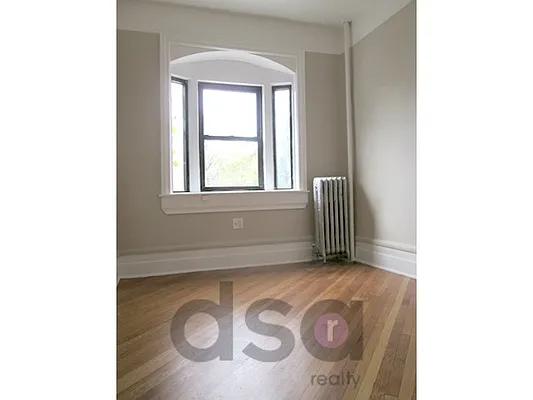 Rented by DSA Realty | media 22
