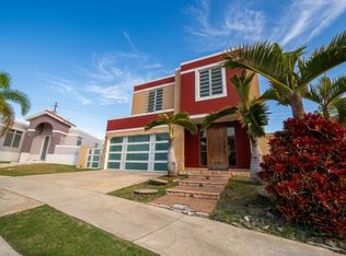 Urb Palacios Del Rio I L2 Calle Botijas, Toa Alta, PR 00953
