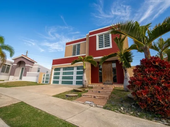 Urb Palacios Del Rio I L2 Calle Botijas, Toa Alta, PR 00953