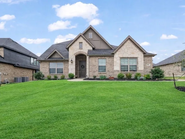 117 Saint Elias Dr, Burleson, TX 76028