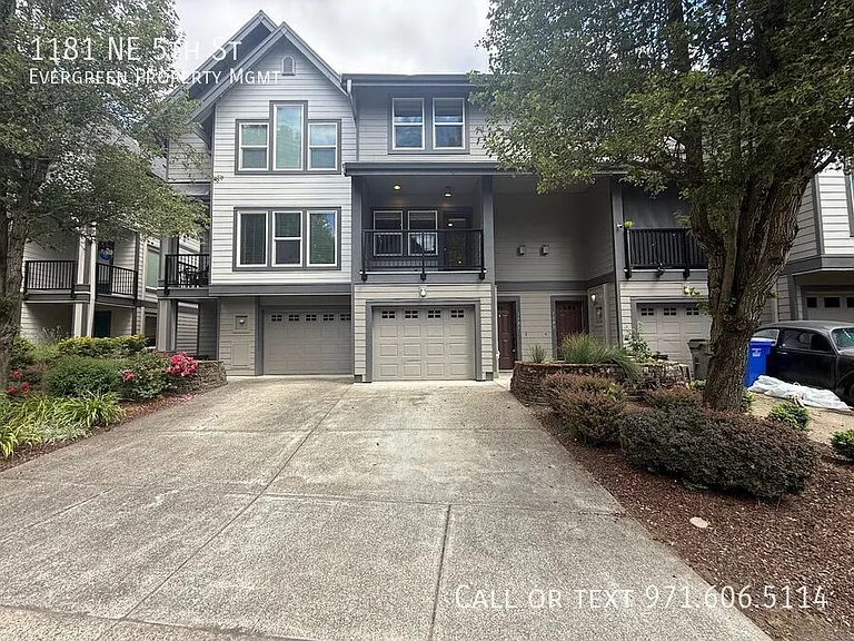 1181 NE 5th St — Photo 1