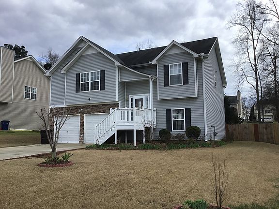 3rd image of 8450 Brook Lake Ln