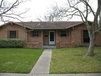 1st image of 222 Nueces Dr