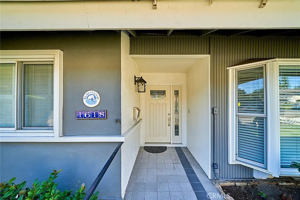 3 bed, 2.5 bath, 1707 sqft, $5,000 — Photo 4