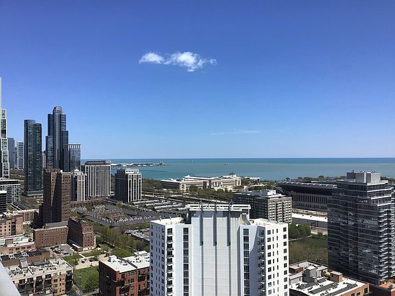 4th image of 1720 S Michigan Ave APT 3002