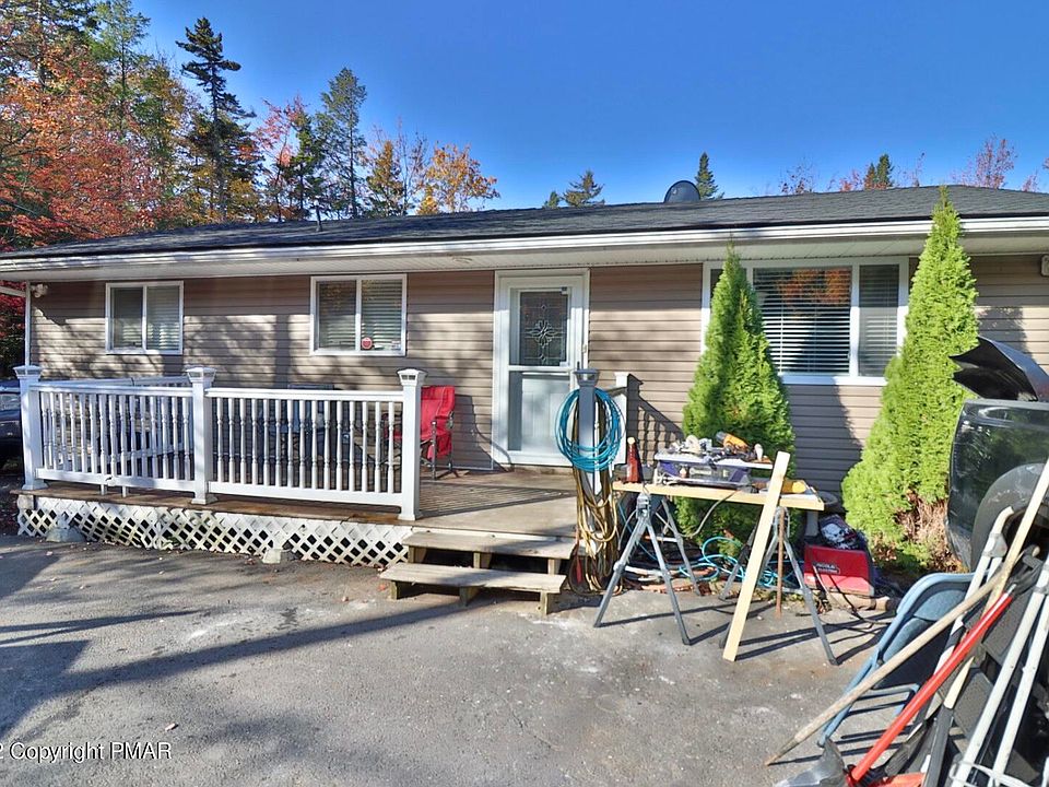 361 Scotch Pine Dr, Pocono Summit, PA 18346 Zillow
