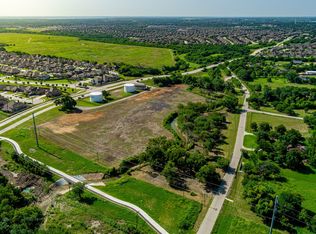 402 N Maxwell Creek Rd, Plano, TX 75094