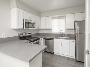 Agave Apartments, Phoenix, AZ 85015
