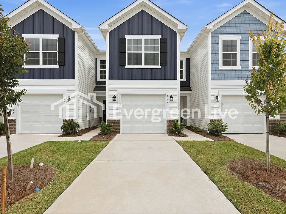 322 Livesey Ln