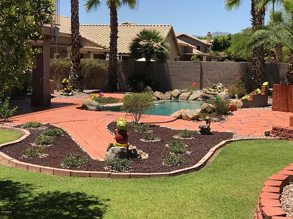 2nd image of 1344 W Muirwood Dr
