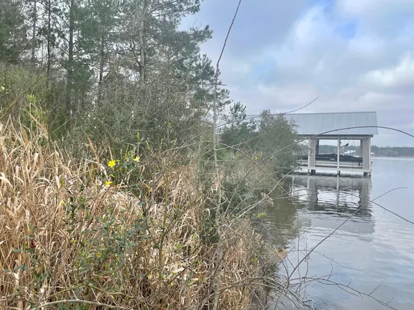 LOT Eight Red Pebble Poin #B, Lumberton, MS 39455