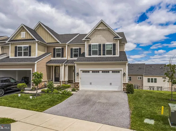 718 Quarry Point Rd, Malvern, PA 19355