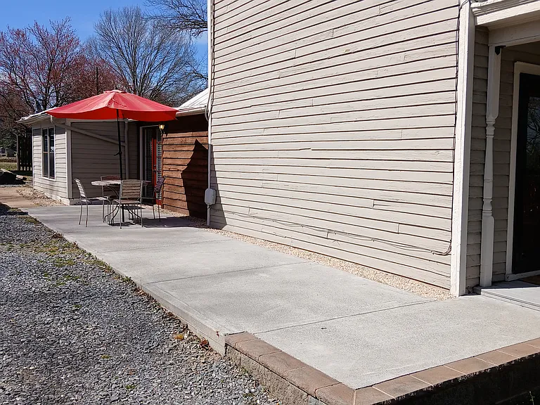 1303 Kimball Ave — Photo 3