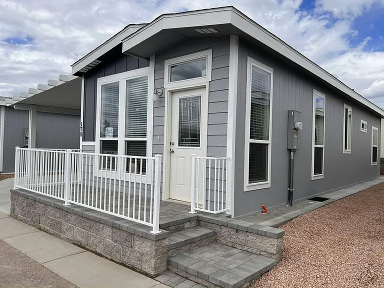 2206 S Ellsworth Rd #17B — Photo 5