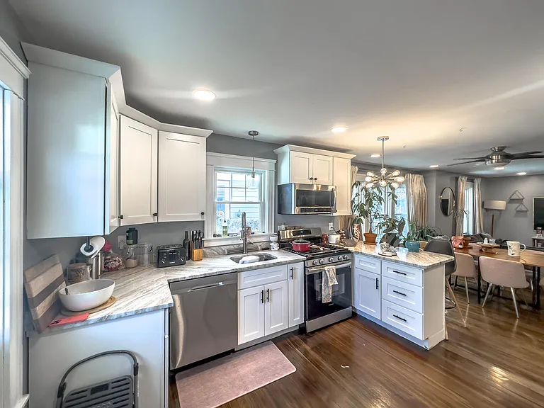 115 Westwood Ave — Photo 15