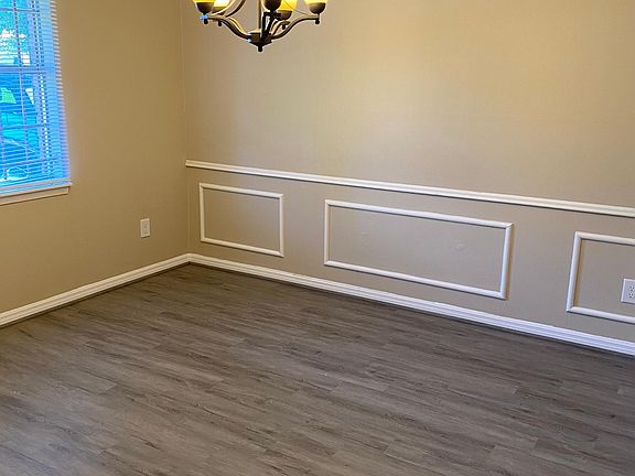 Large Formal Dining Room