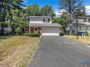 6442 Coppersmith Rd, Sylvania, OH 43560