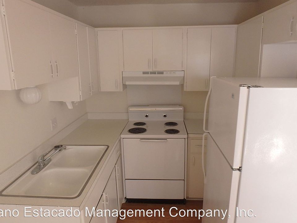 2nd image of 2707 6th Ave APT 35