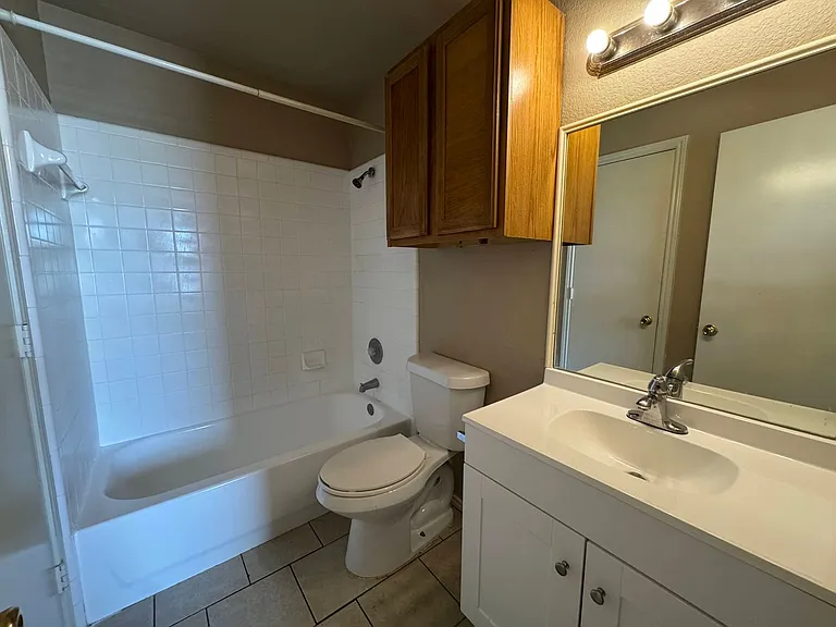 5702 Greengate Dr — Photo 60