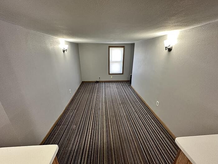 2nd image of 405 W Racine St #2