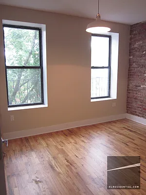 Rented by Highline Residential | media 10