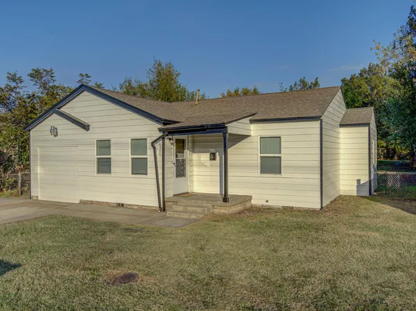 4504 N Rockwell Ave, Bethany, OK 73008