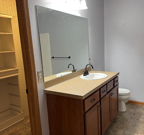 3840 Richmond St NW — Photo 4