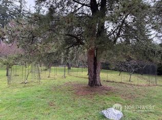 504 Ridgeway Dr, Bellingham, WA 98225