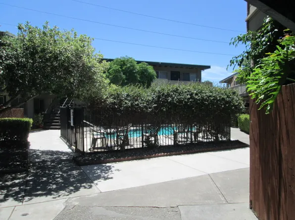 Pine Cone Apartments, 1701 Pine St APT 6, Concord, CA 94520