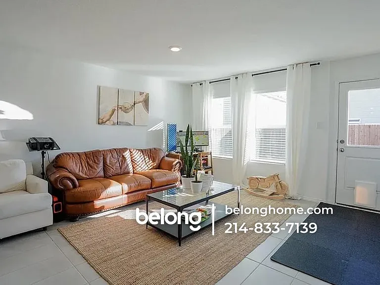 143 Plumcove Dr — Photo 6