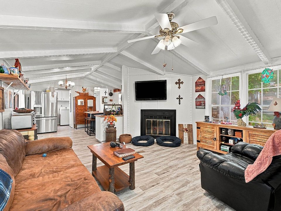 10th image of 288 Redress Ln