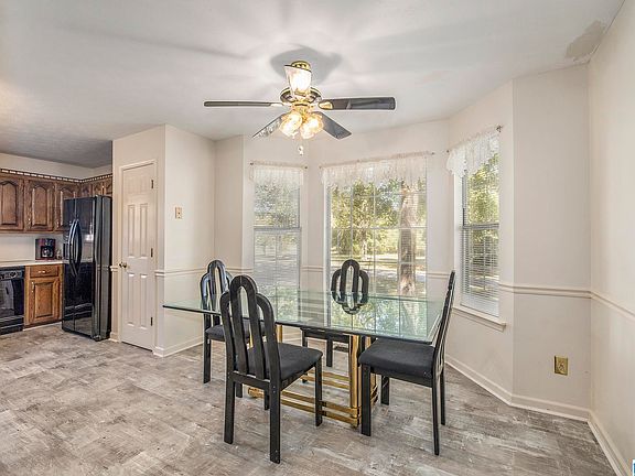 4th image of 47 Brandy Ln