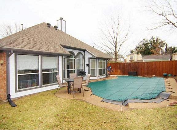 2nd image of 509 Newport Dr