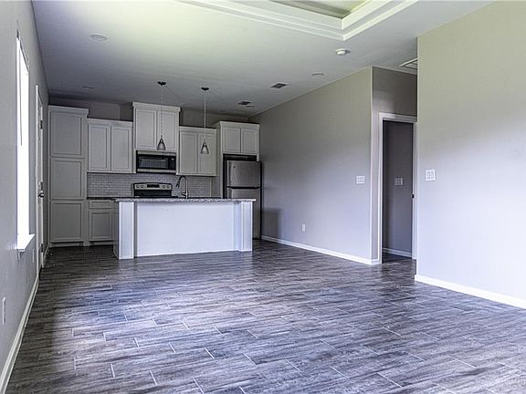3rd image of 5808 Sandpiper Ave #2