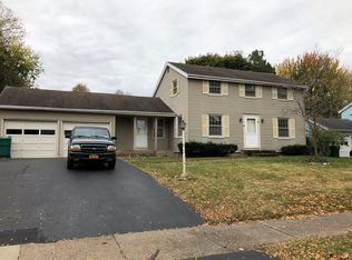 51 Dawn Dr, Rochester, NY 14617