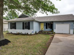 1494 W Daniels St, Ozark, MO 65721