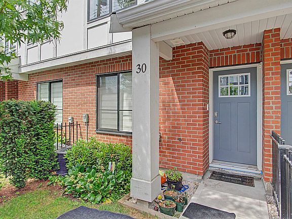 3rd image of 11556 72a Ave #30