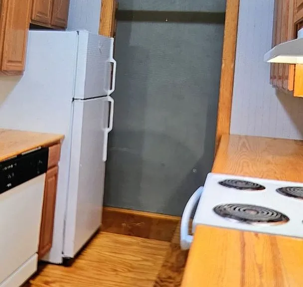 104B Sir Walter Raleigh St — Photo 7
