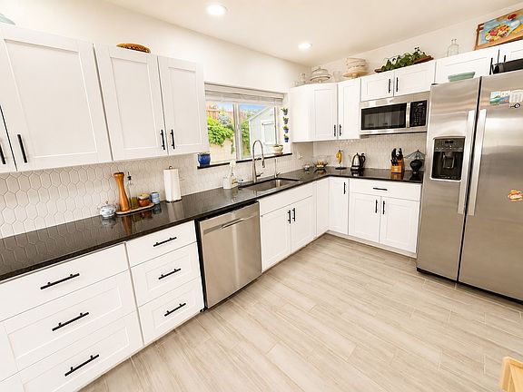 4th image of 3807 Riverview Rd NW
