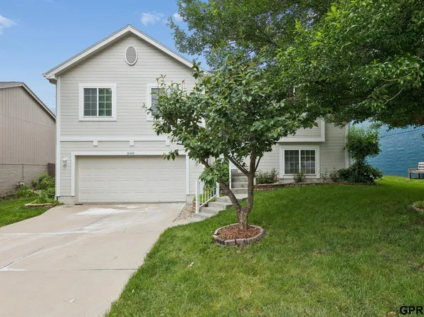 16440 Fowler Ave, Omaha, NE 68116