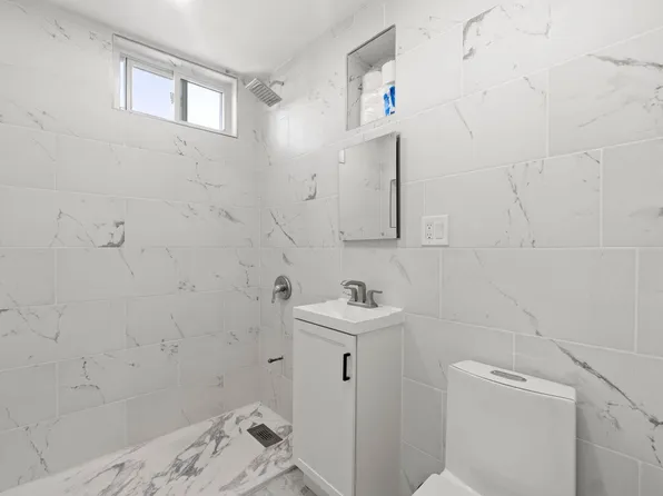 151 Stevens Avenue image 12 of 24