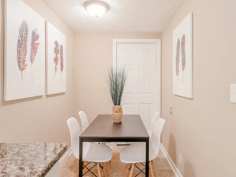 Dine area
