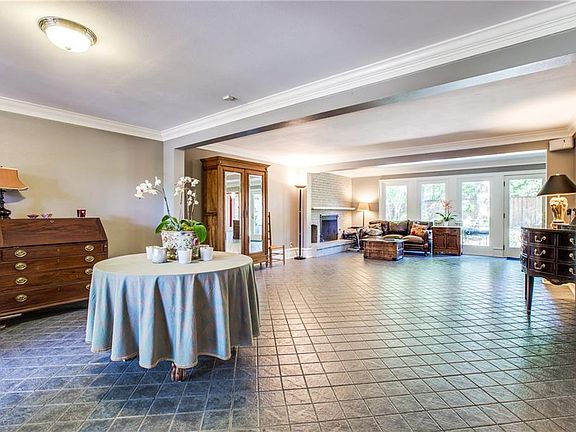 5th image of 10714 Brookport Pl
