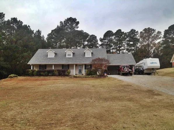 135 Road 1055, Plantersville, MS 38862