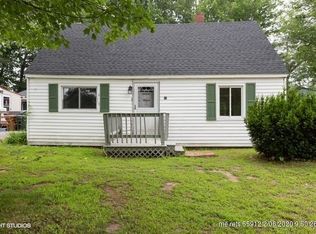 18 Coolidge Ave, Saco, ME 04072