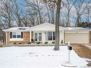 646 Clear Creek Ct, Ballwin, MO