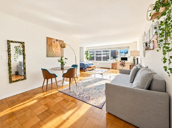 69 5th Ave APT 6H, New York, NY 10003