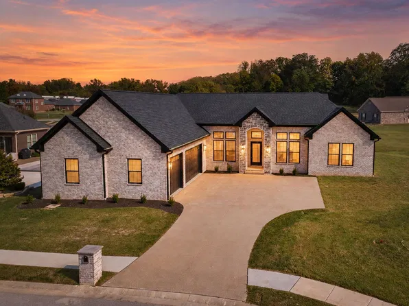 6244 Sable Ridge Dr, Newburgh, IN 47630