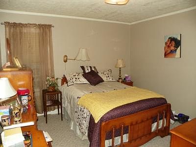 4th image of 336 Westwood Dr